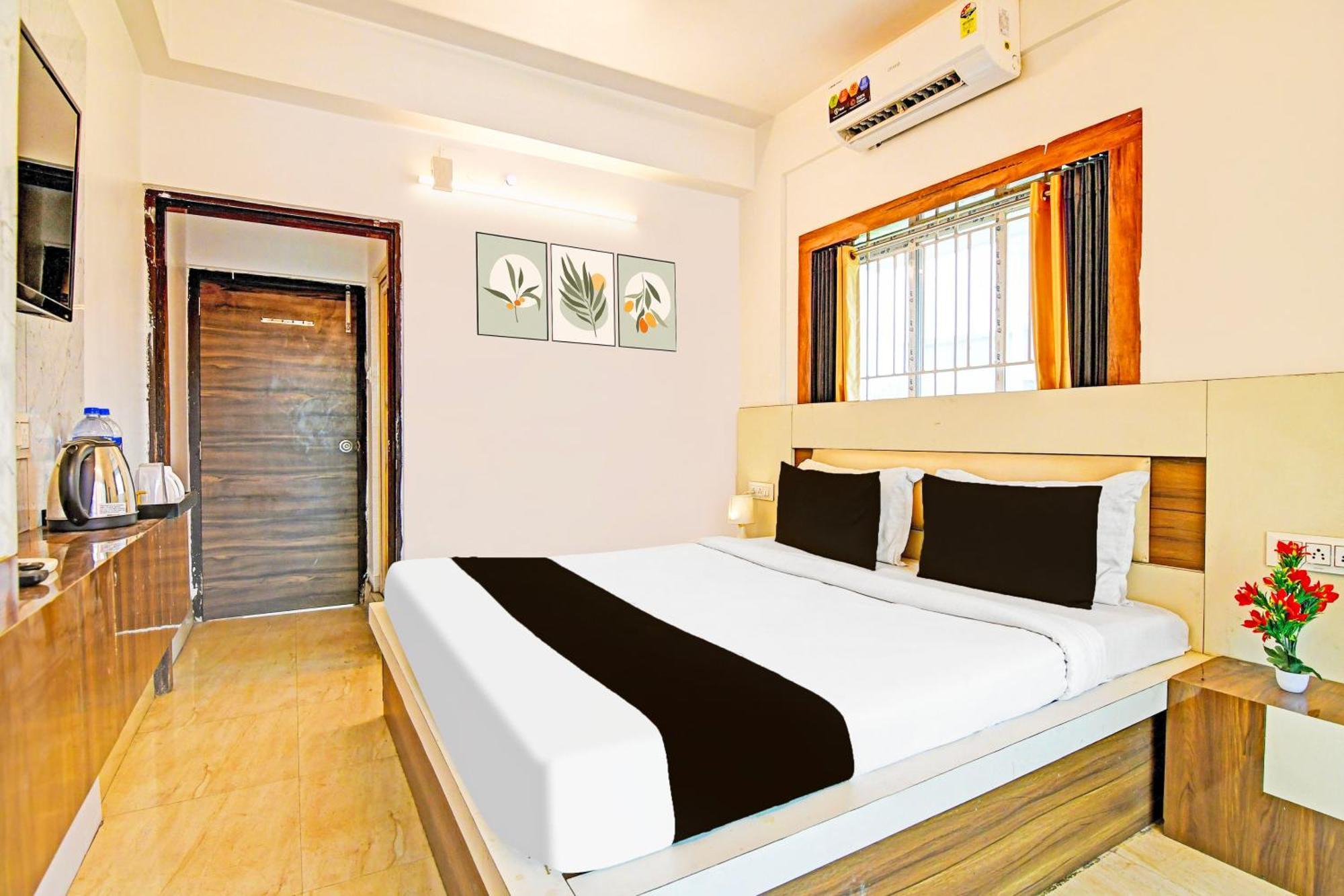 Super Hotel O Ruby Near Acropolis Mall โกลกาตา ภายนอก รูปภาพ