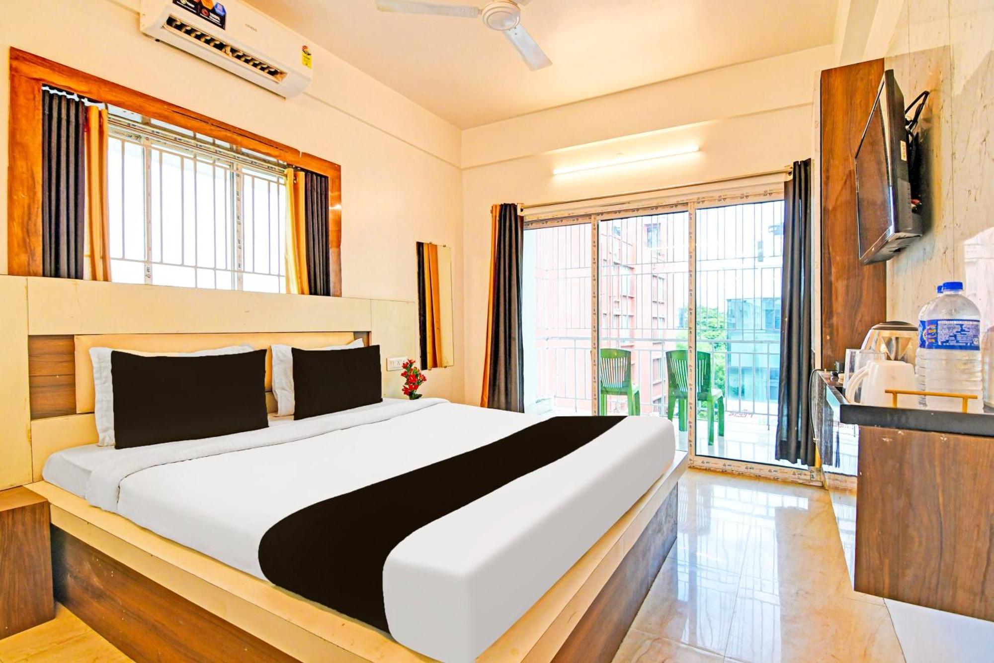 Super Hotel O Ruby Near Acropolis Mall โกลกาตา ภายนอก รูปภาพ